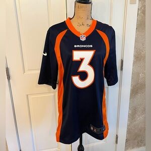 Like new Russel Wilson Broncos jersey men’s small